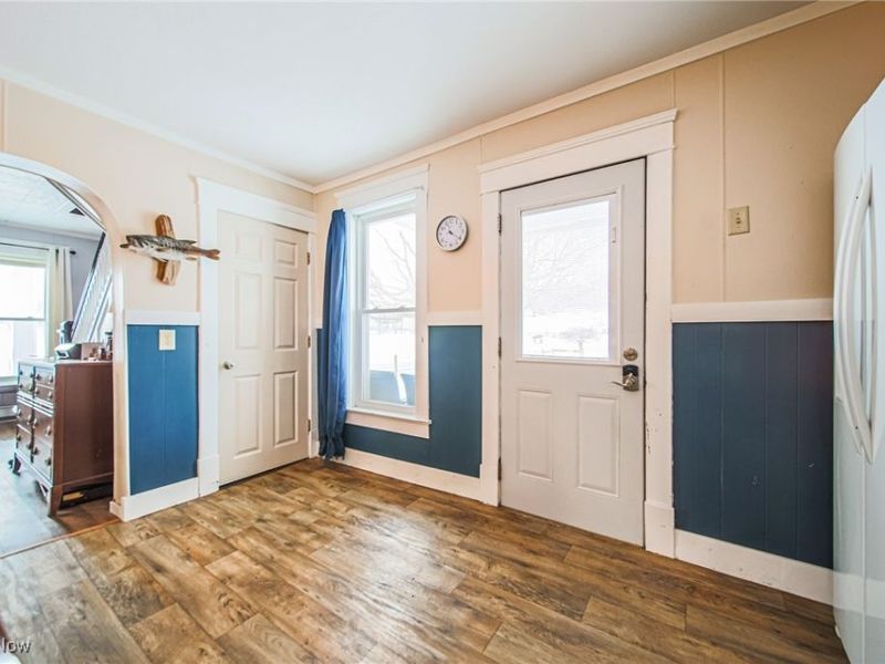 12459 SW Sandusky Drive, Beach City, OH 44608 Photo 12