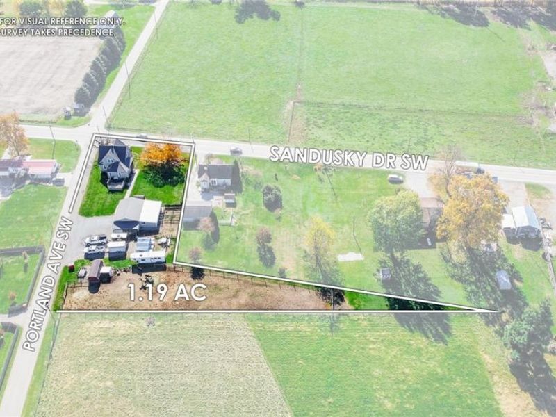 12459 SW Sandusky Drive, Beach City, OH 44608 Photo 2