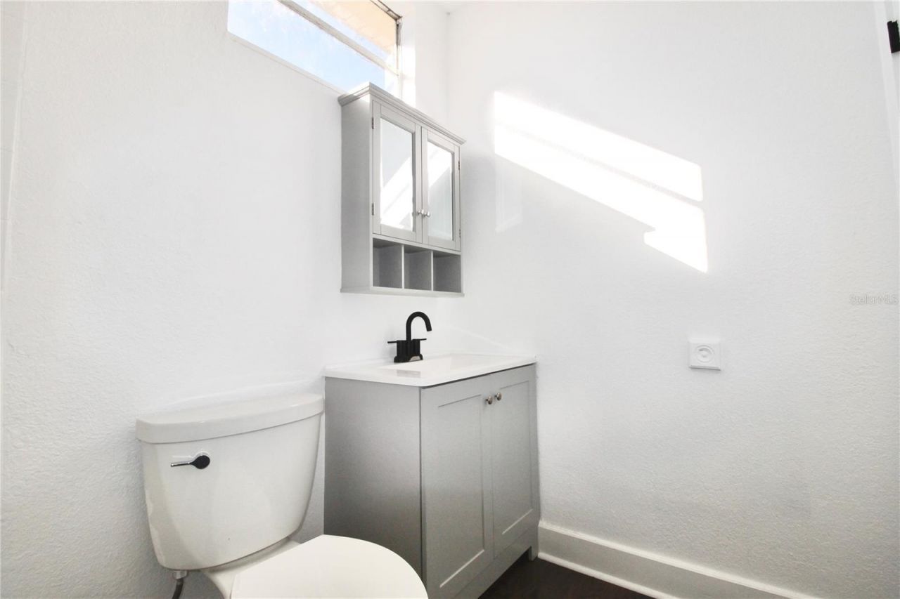 608 Dundee Road, Dundee, FL 33838 Photo