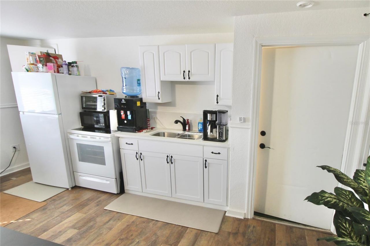 608 Dundee Road, Dundee, FL 33838 Photo