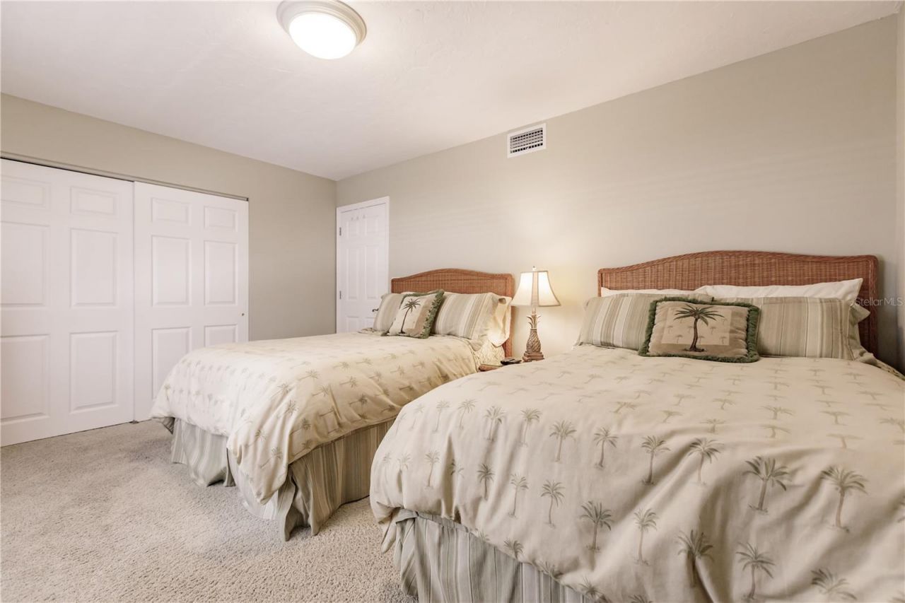 6052 W Peppertree Way, Unit 235B, Sarasota, FL 34242 Photo