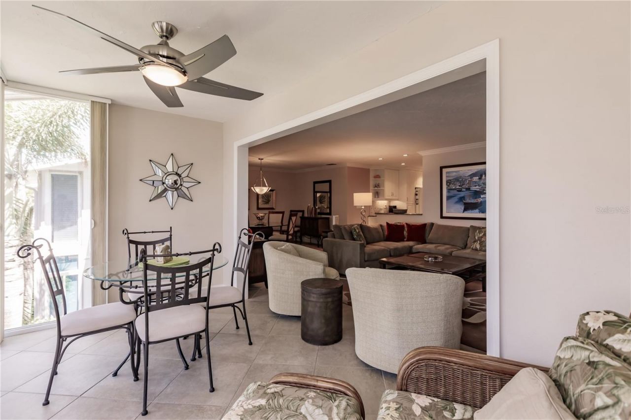 6052 W Peppertree Way, Unit 235B, Sarasota, FL 34242 Photo