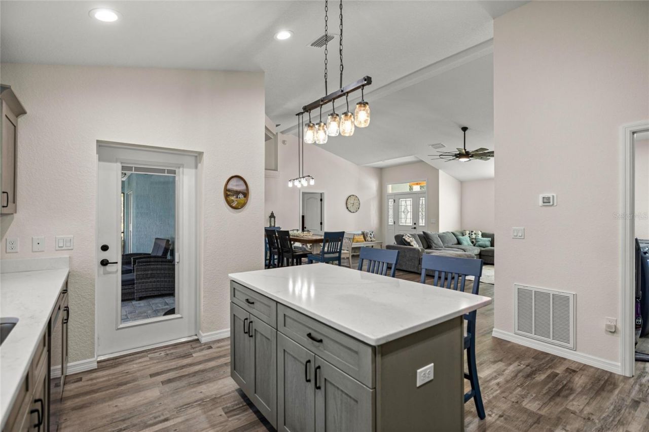 3411 W Cypress Drive, Dunnellon, FL 34433 Photo