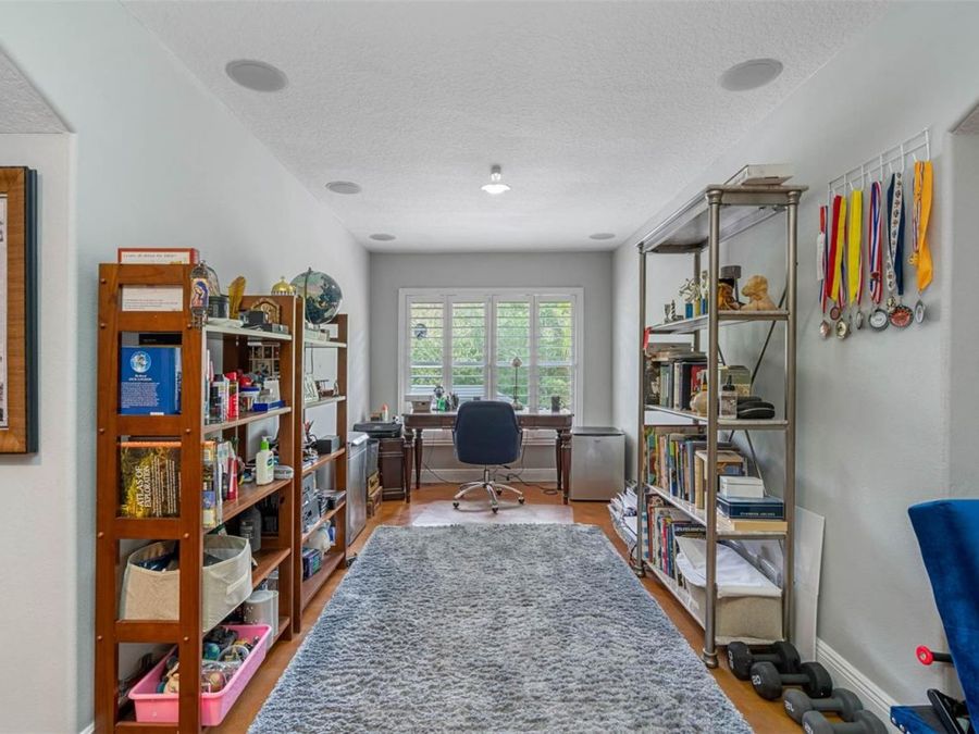 Property Image 38