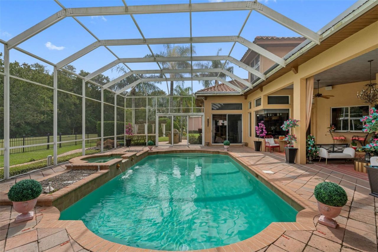 531 Isleworth Close, Tarpon Springs, FL 34688 Photo