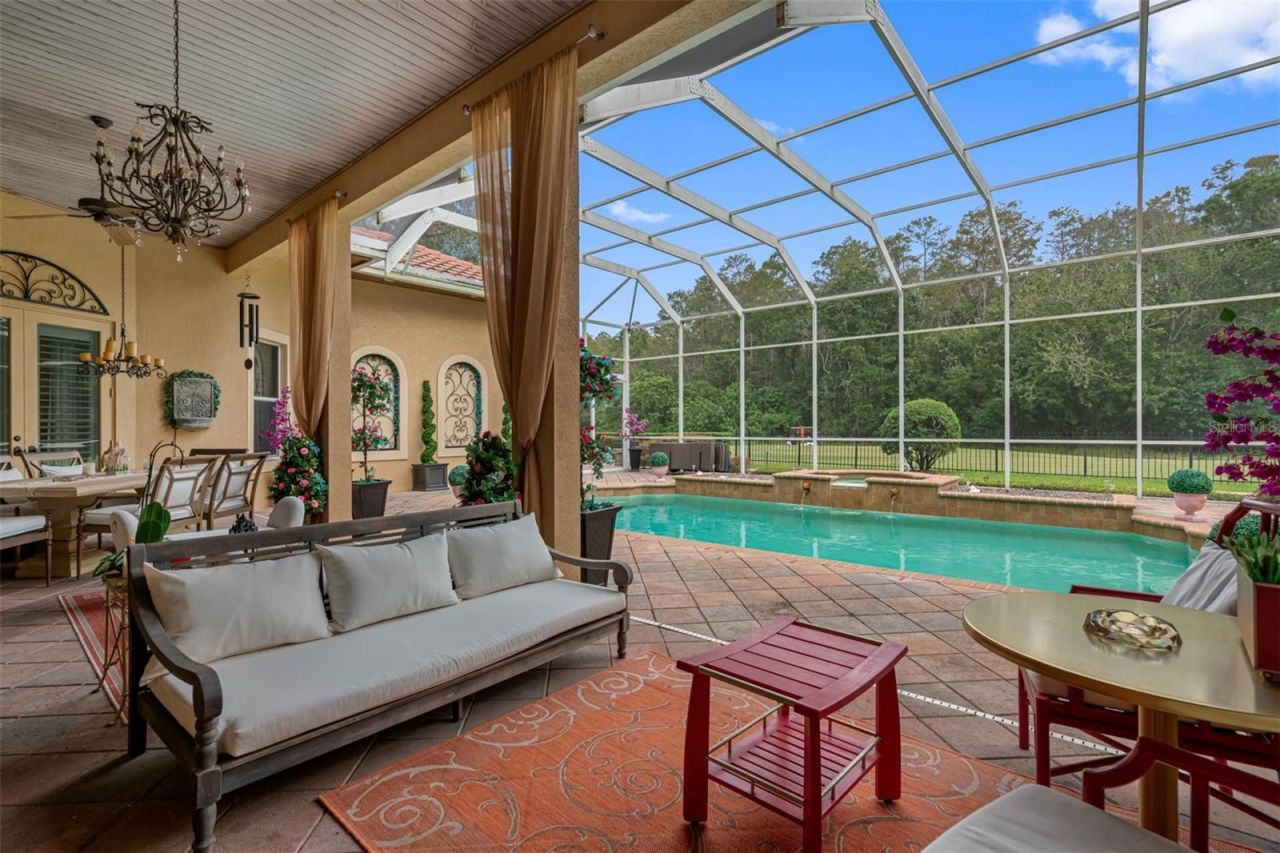 531 Isleworth Close, Tarpon Springs, FL 34688 Photo