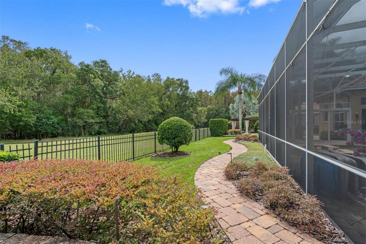 531 Isleworth Close, Tarpon Springs, FL 34688 Photo