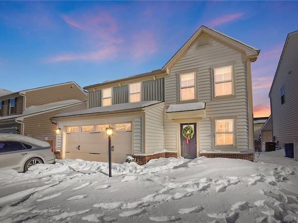 6303 Willow Oak Drive, Tipp City, OH 45371