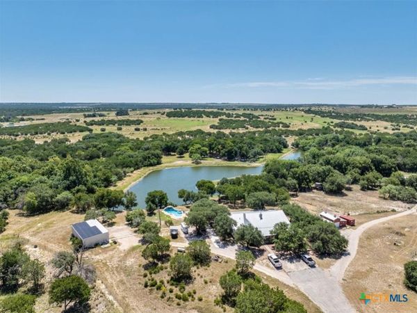 6101 CR 208, Lampasas, TX 76550
