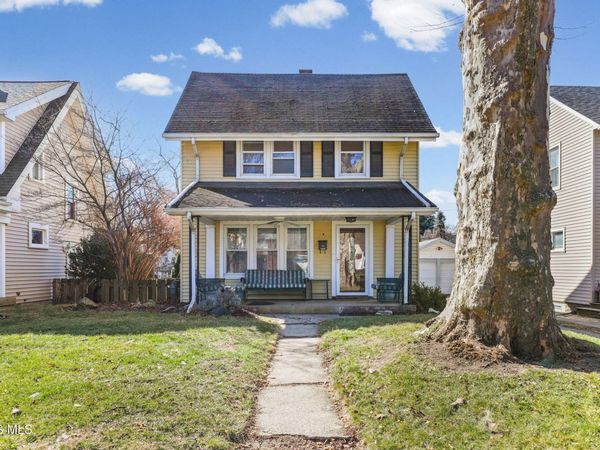 2239 Eastbrook Drive, Toledo, OH 43613