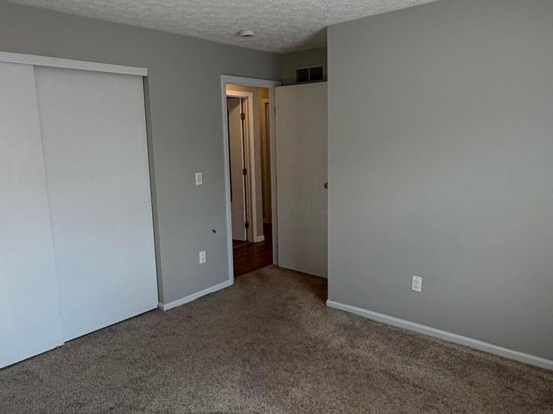 7891 Thornfield Lane, Unit 48, Columbus, OH 43235 Photo 12