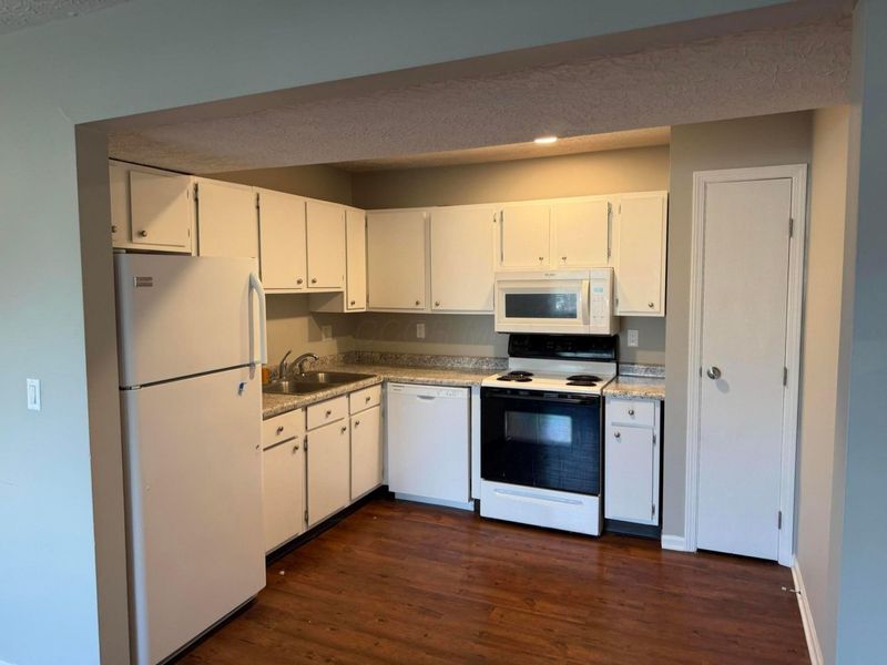 7891 Thornfield Lane, Unit 48, Columbus, OH 43235 Photo 7