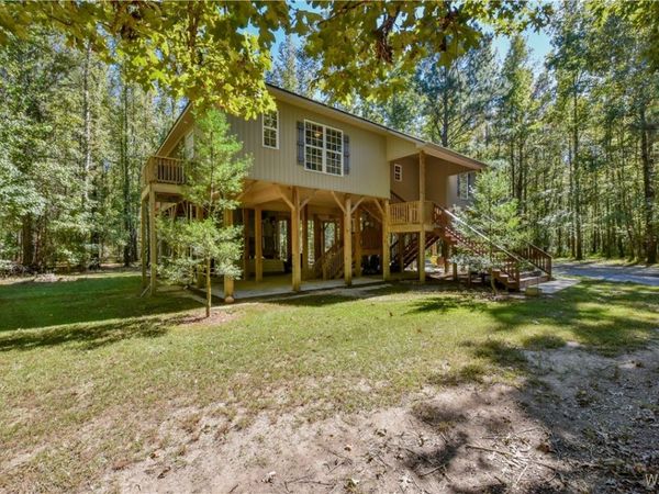 15986 Riverbend Lane, Moundville, AL 35474