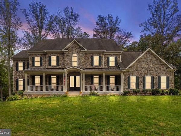 22011 BEAVERDAM DRIVE, ASHBURN, VA 20148