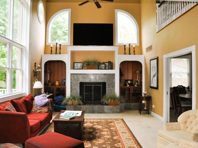 8030 Deershadow Lane, Montgomery, OH 45242 Photo 12