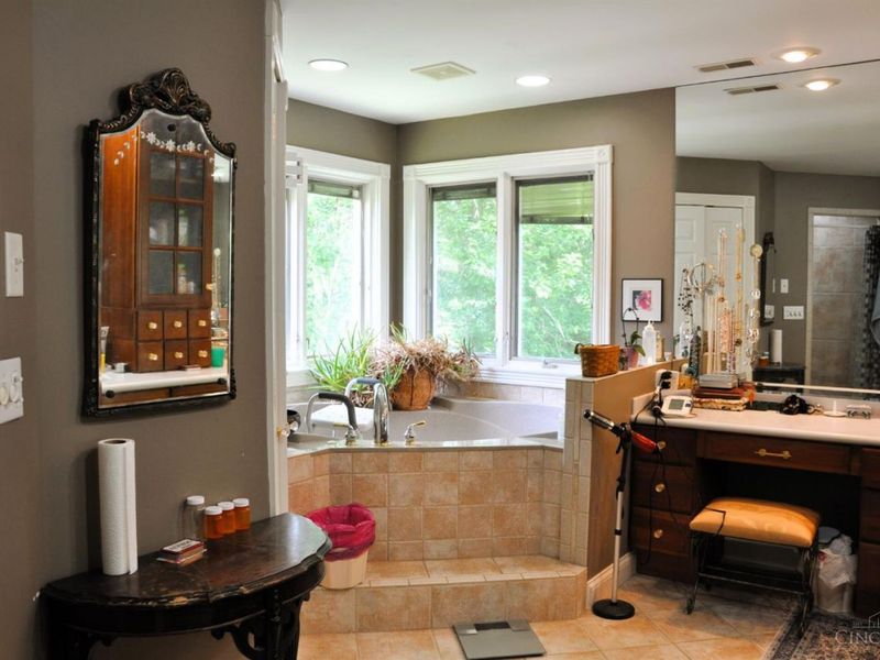 8030 Deershadow Lane, Montgomery, OH 45242 Photo 36