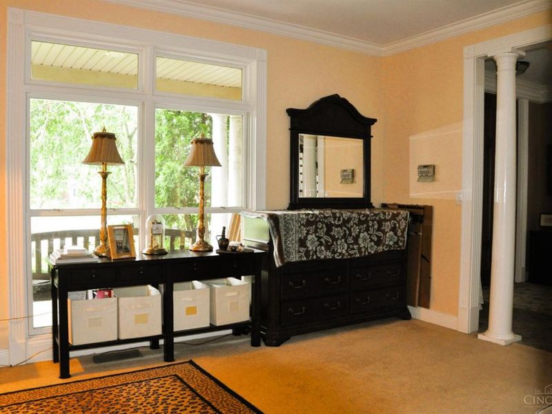 8030 Deershadow Lane, Montgomery, OH 45242 Photo 4