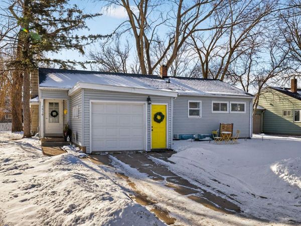 1510 Damon Court SE, Rochester, MN 55904