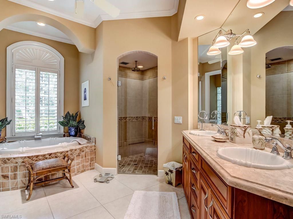 605 6th Ave N, Naples, FL 34102 Photo