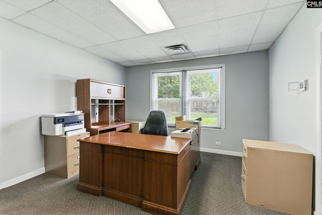 208 N Main  Photo 14