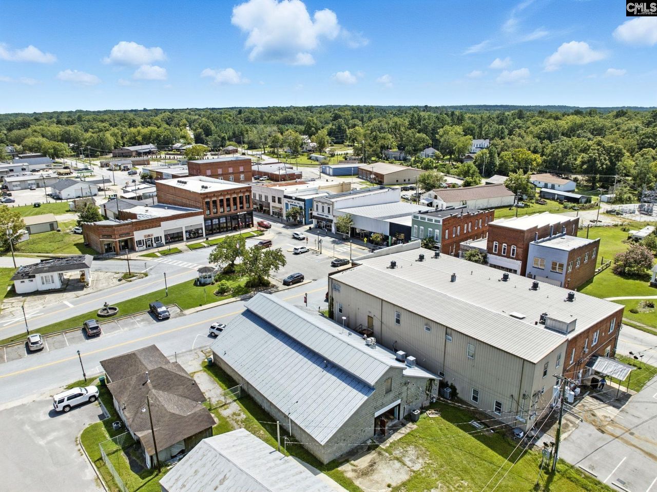 208 N Main  Photo 35