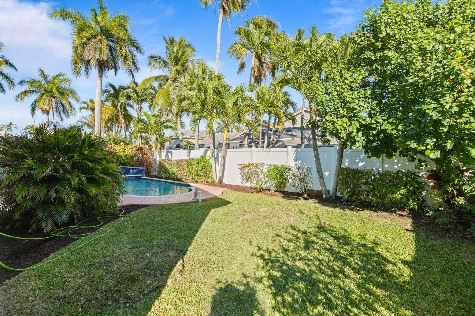 955 NW 202nd Avenue, Pembroke Pines, FL 33029 Photo