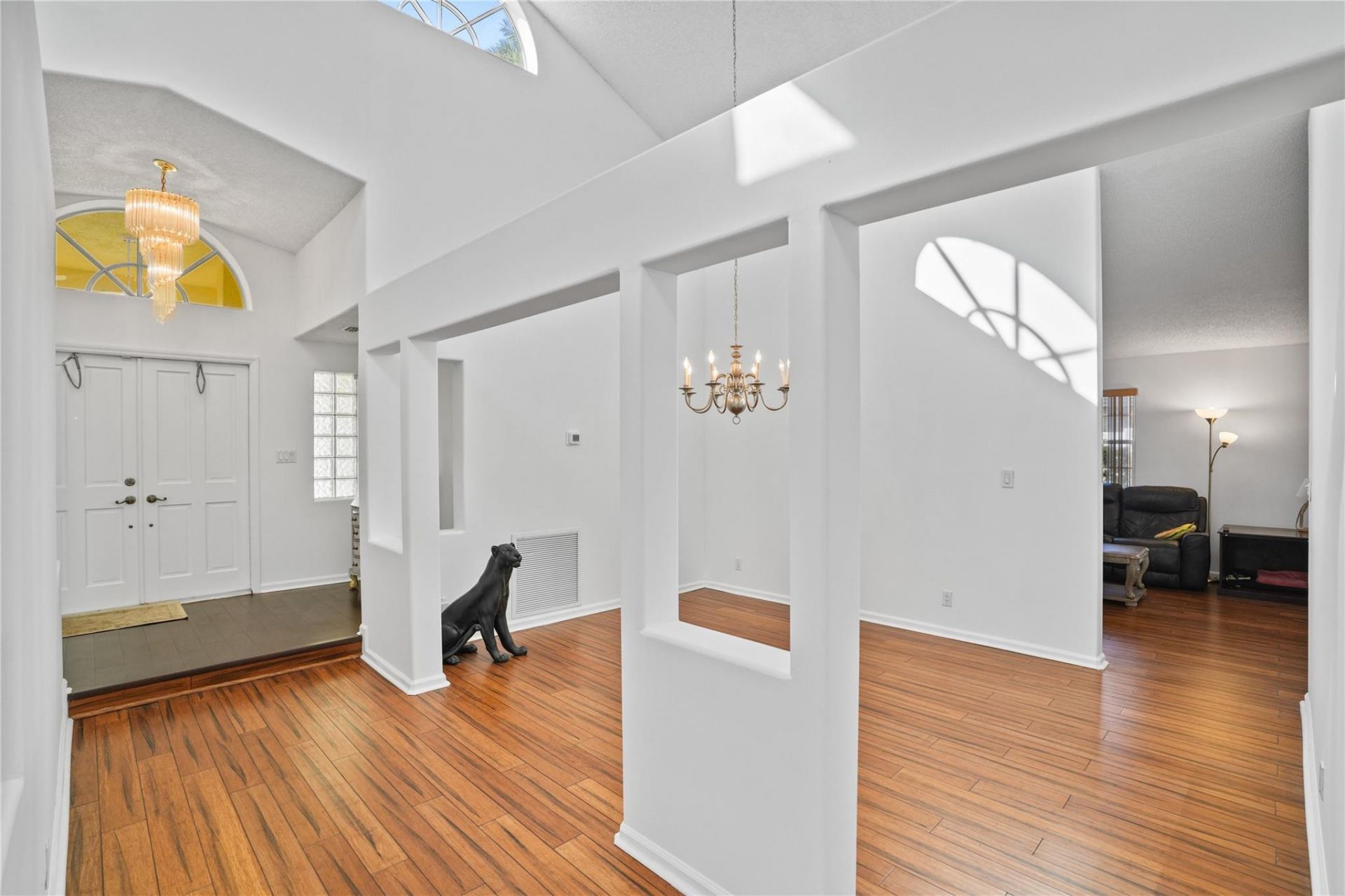 955 NW 202nd Avenue, Pembroke Pines, FL 33029 Photo