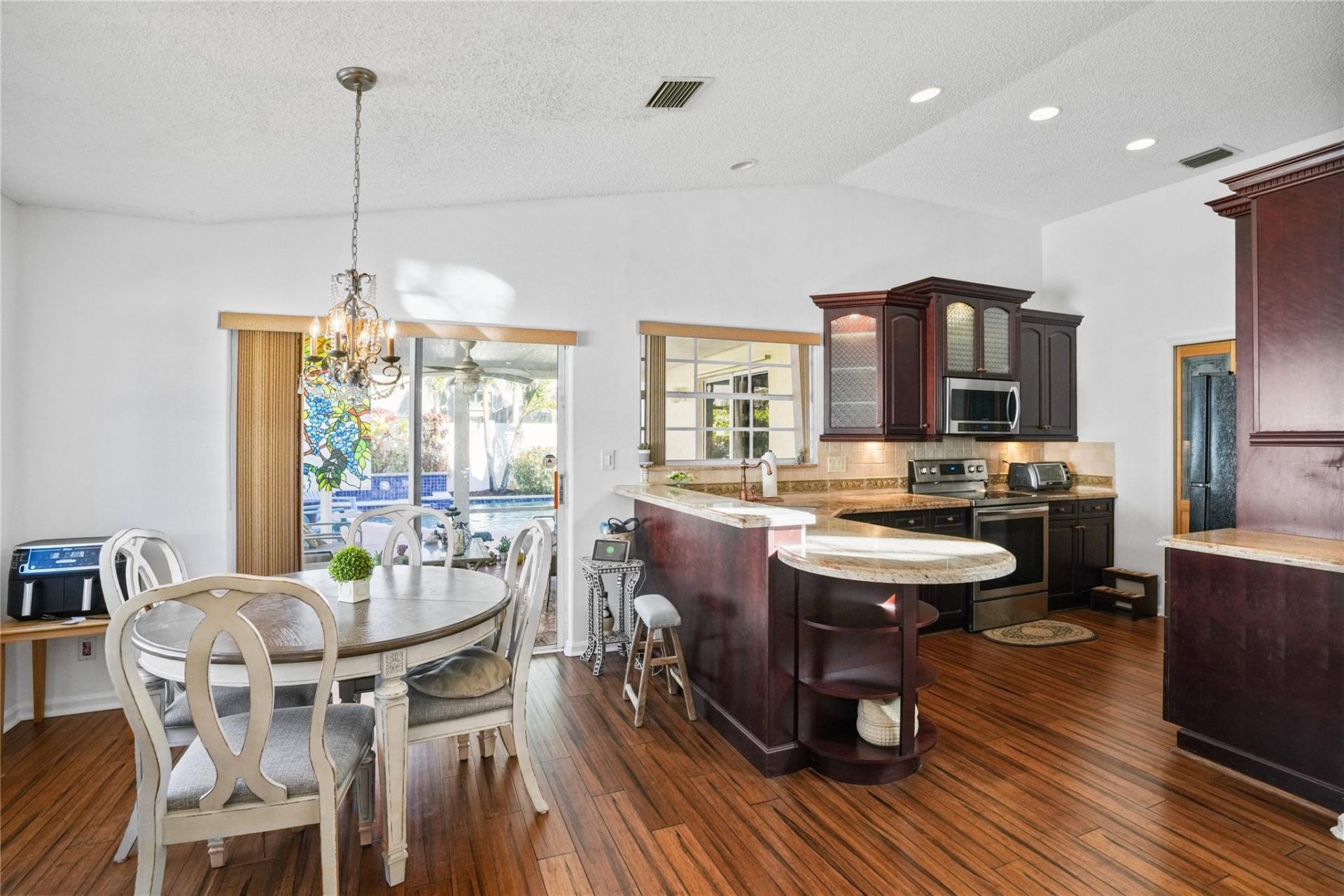 955 NW 202nd Avenue, Pembroke Pines, FL 33029 Photo