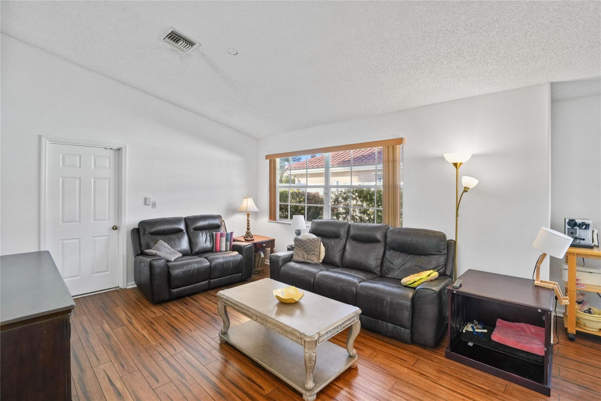 955 NW 202nd Avenue, Pembroke Pines, FL 33029 Photo