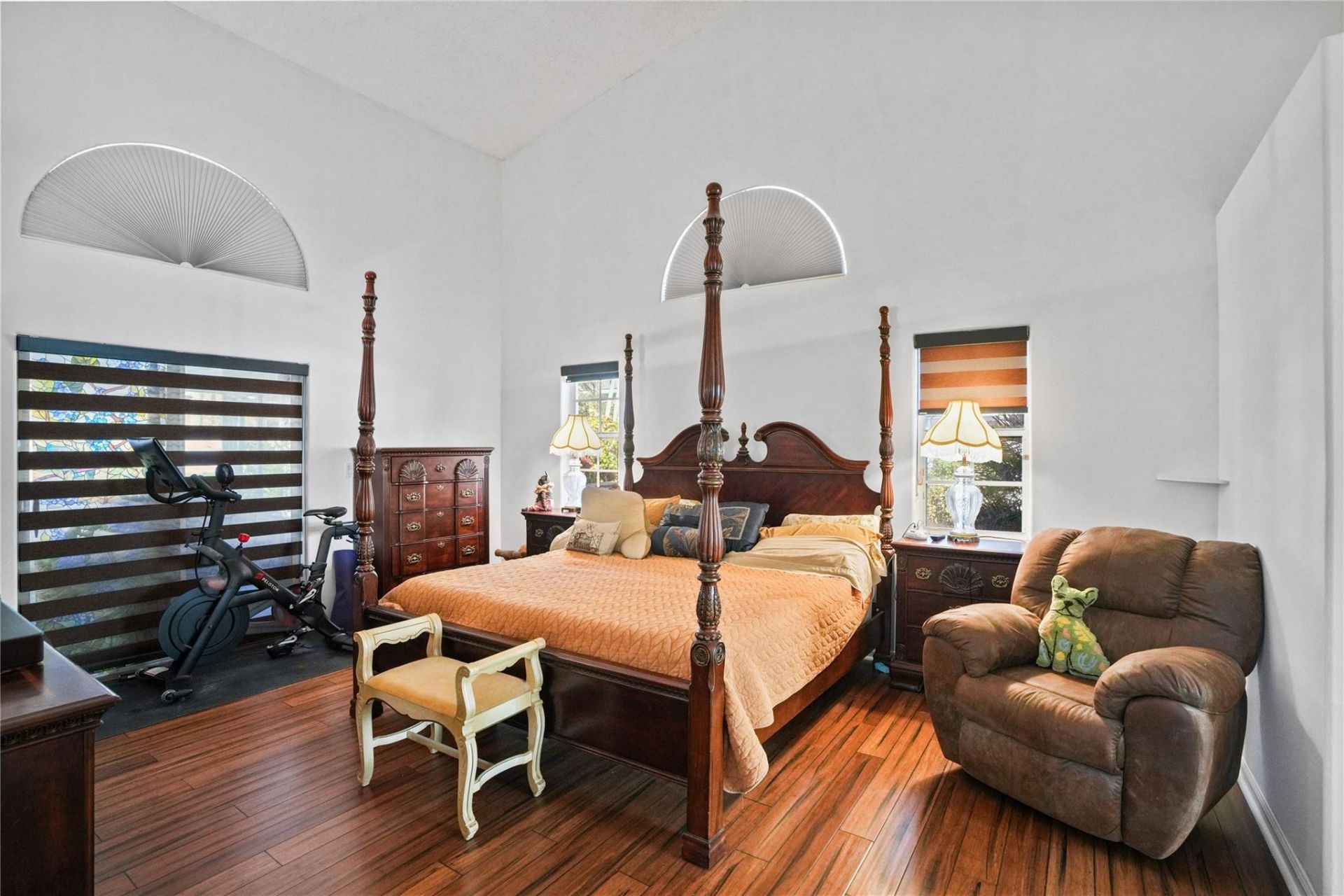 955 NW 202nd Avenue, Pembroke Pines, FL 33029 Photo