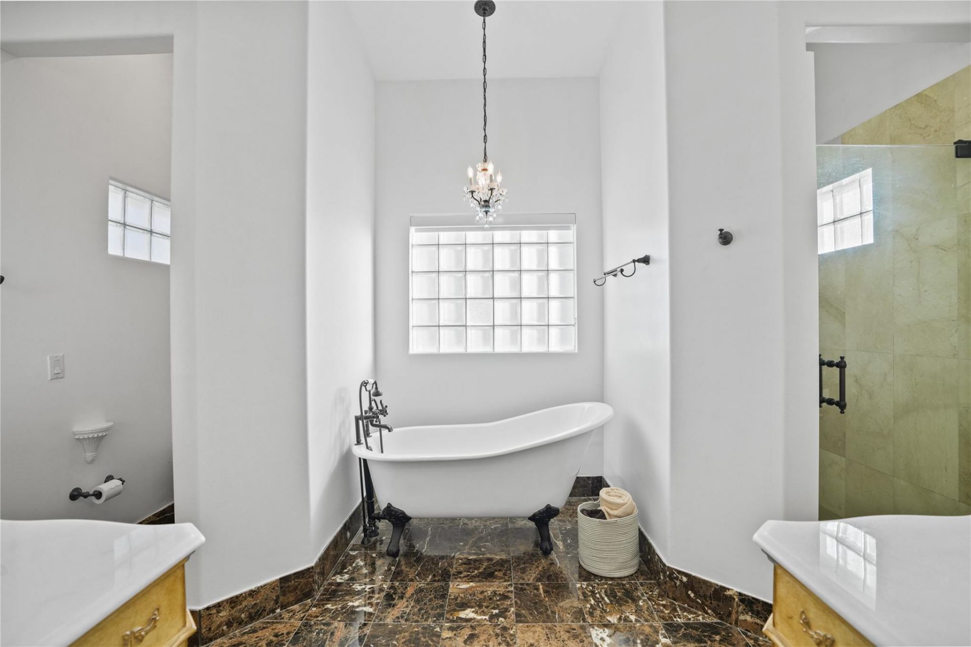 955 NW 202nd Avenue, Pembroke Pines, FL 33029 Photo