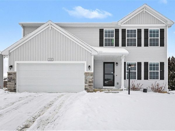 1335 Sand Hills Point, Goshen, IN 46526