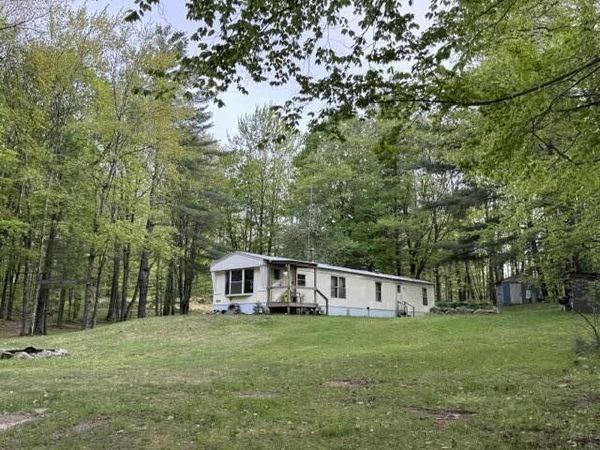 7808 E 48th Street, Chase, MI 49623