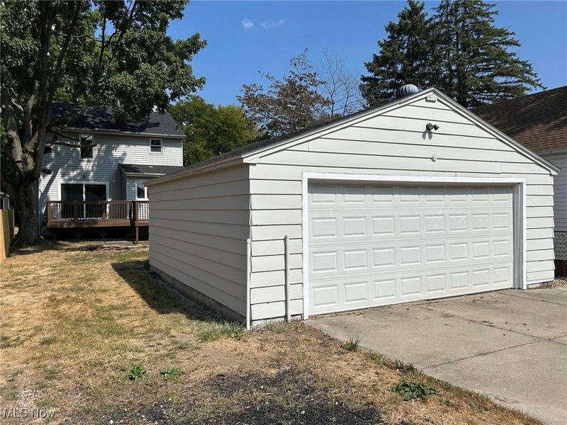 1266 Kohler Avenue, Akron, OH 44314 Photo 12