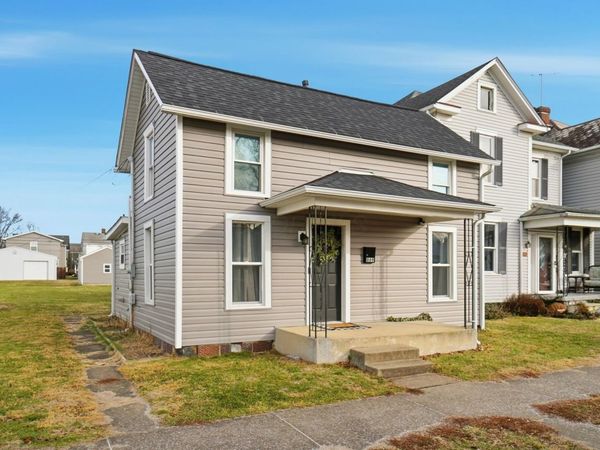 869 E Mulberry Street, Lancaster, OH 43130