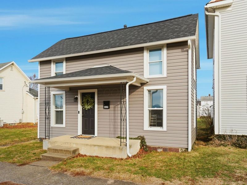 869 E Mulberry Street, Lancaster, OH 43130 Photo 2