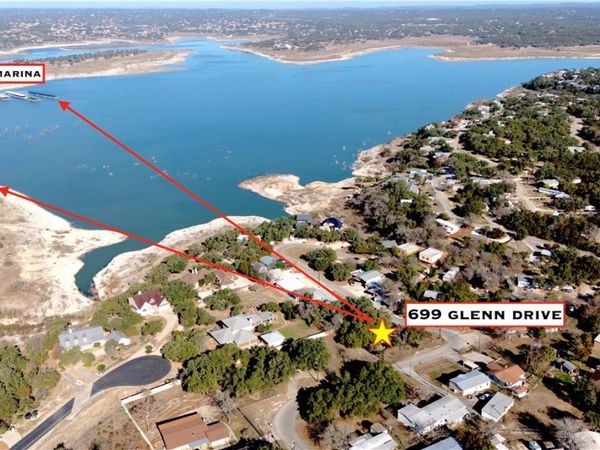 699 Glenn Drive, Canyon Lake, TX 78133