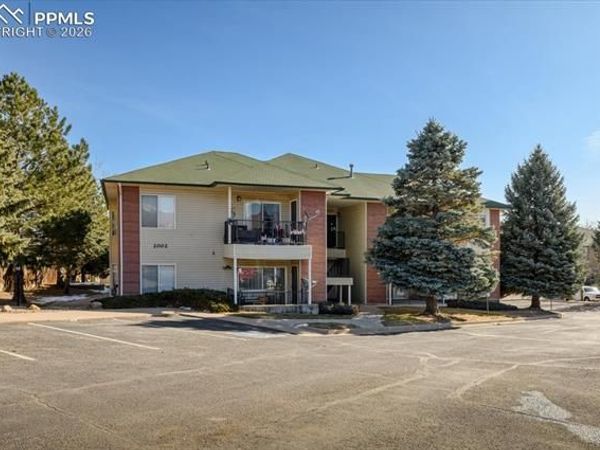2002 Legacy Ridge View, Unit 207, Colorado Springs, CO 80910