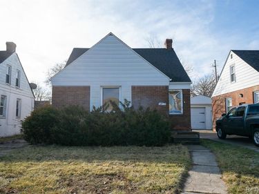 5045 Cadieux Road, Detroit, MI 48224