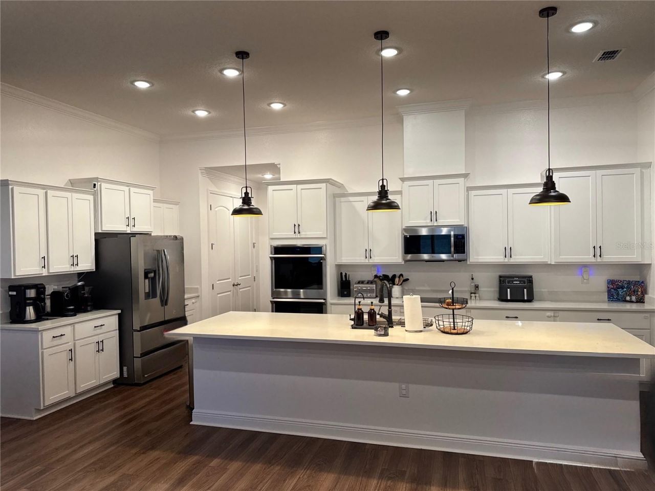 10190 Dolphin Gull Circle, Thonotosassa, FL 33592 Photo