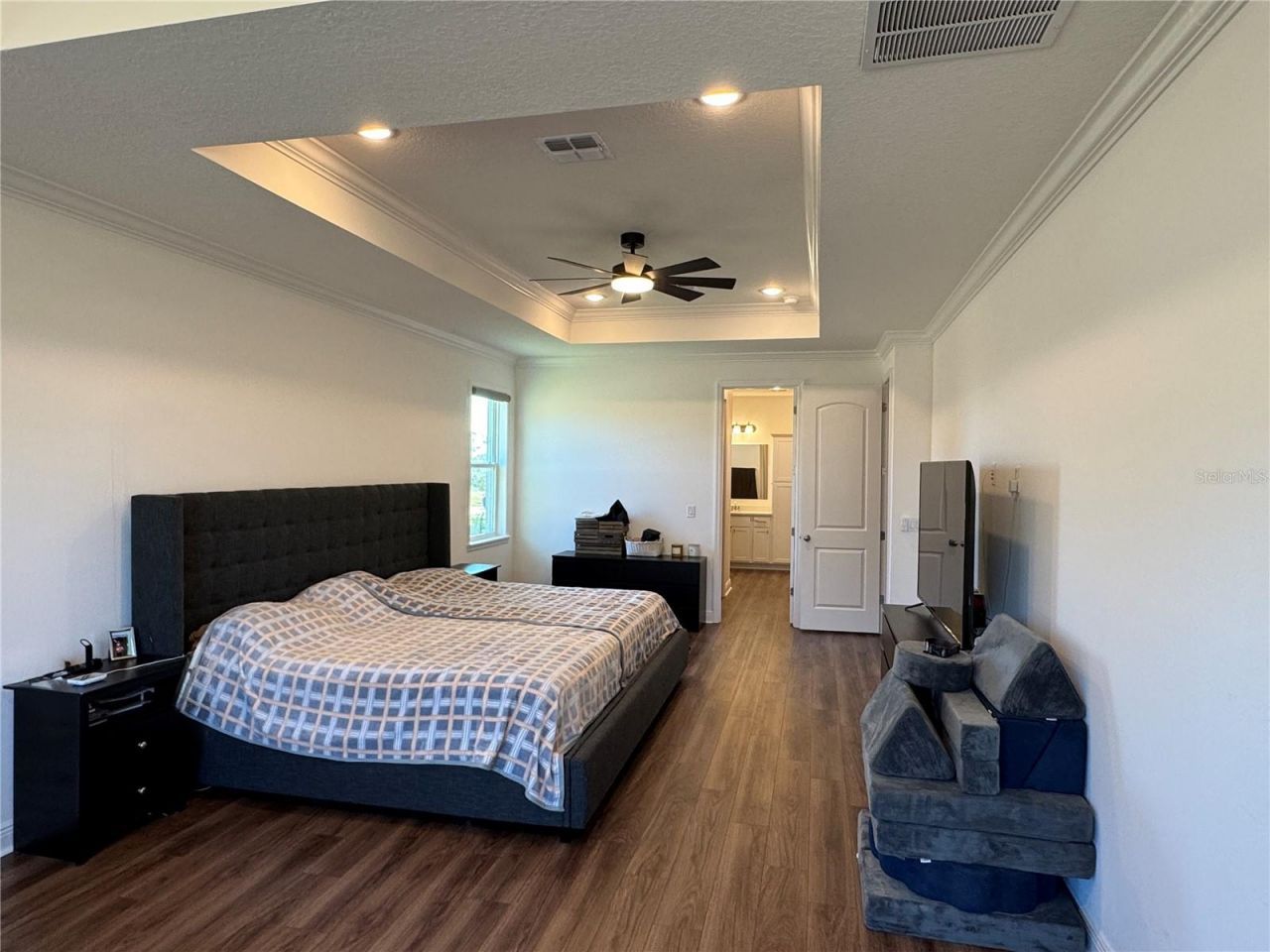 10190 Dolphin Gull Circle, Thonotosassa, FL 33592 Photo