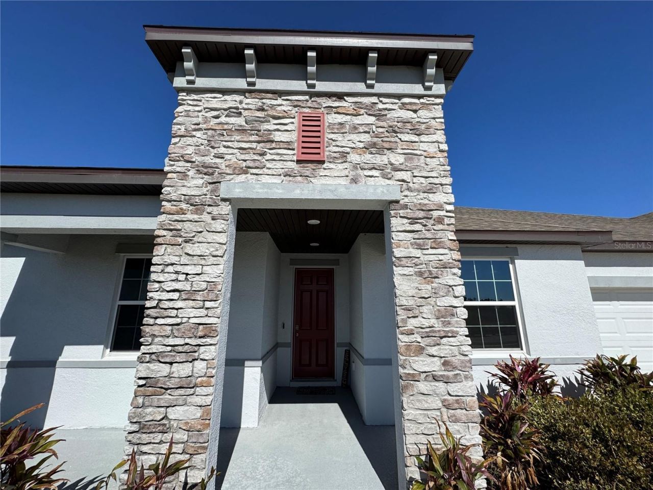 10190 Dolphin Gull Circle, Thonotosassa, FL 33592 Photo