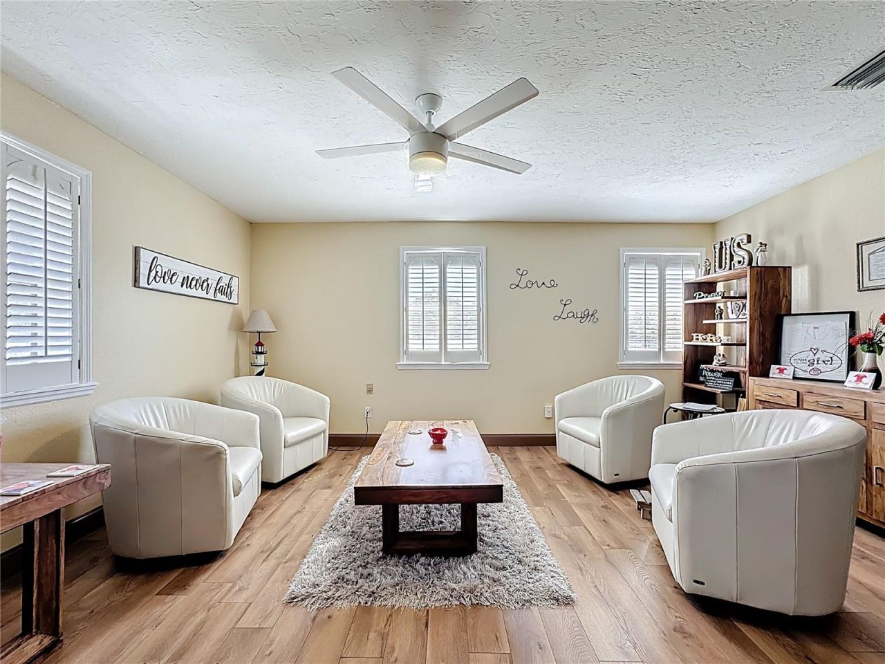 1007 Manatee Avenue E, Bradenton, FL 34208 Photo