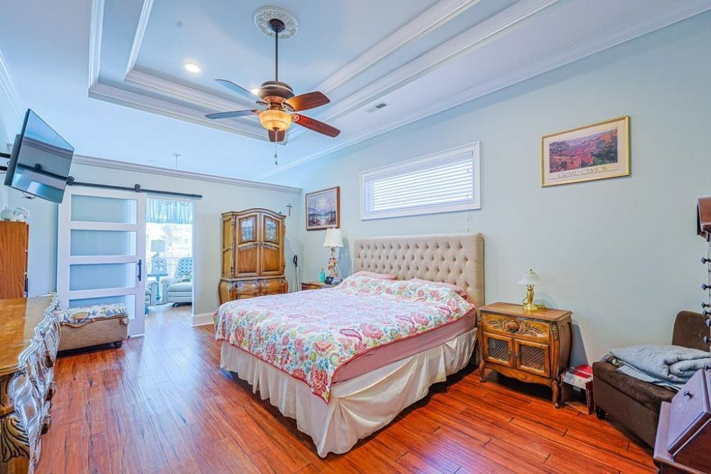 232 Waterfall Circle Photo 20