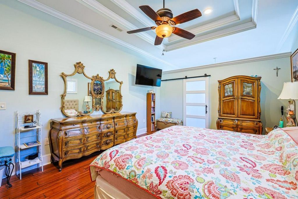 232 Waterfall Circle Photo 21