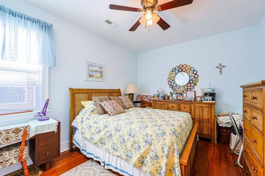 232 Waterfall Circle Photo 27