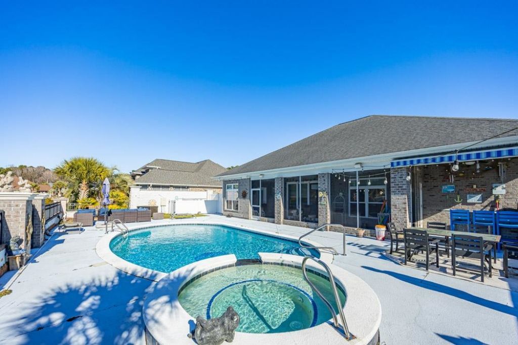 232 Waterfall Circle Photo 6