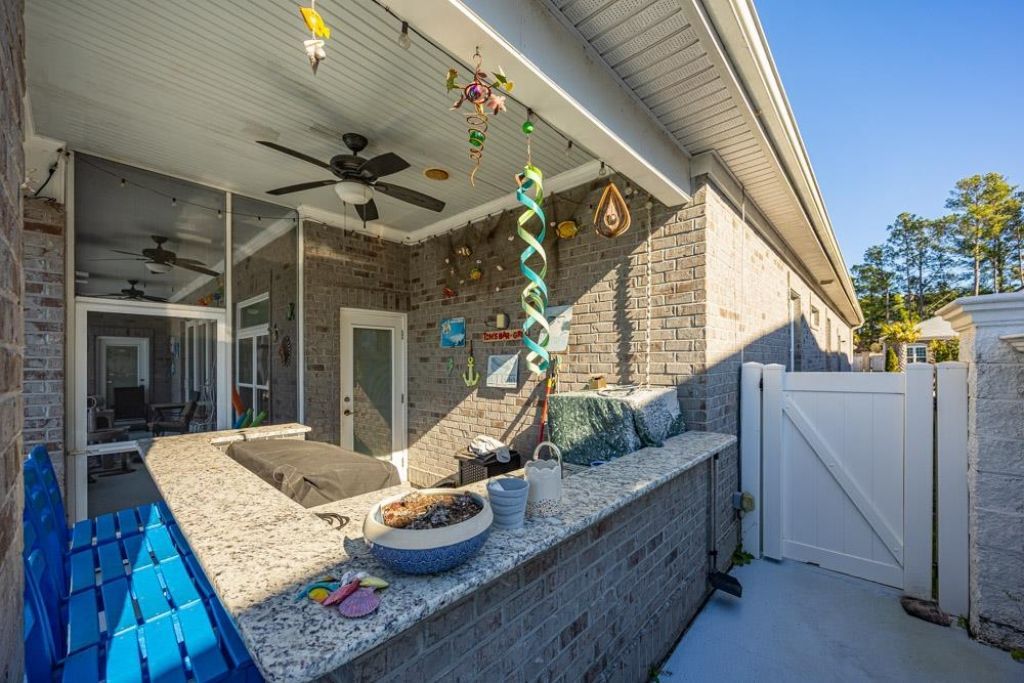 232 Waterfall Circle Photo 8