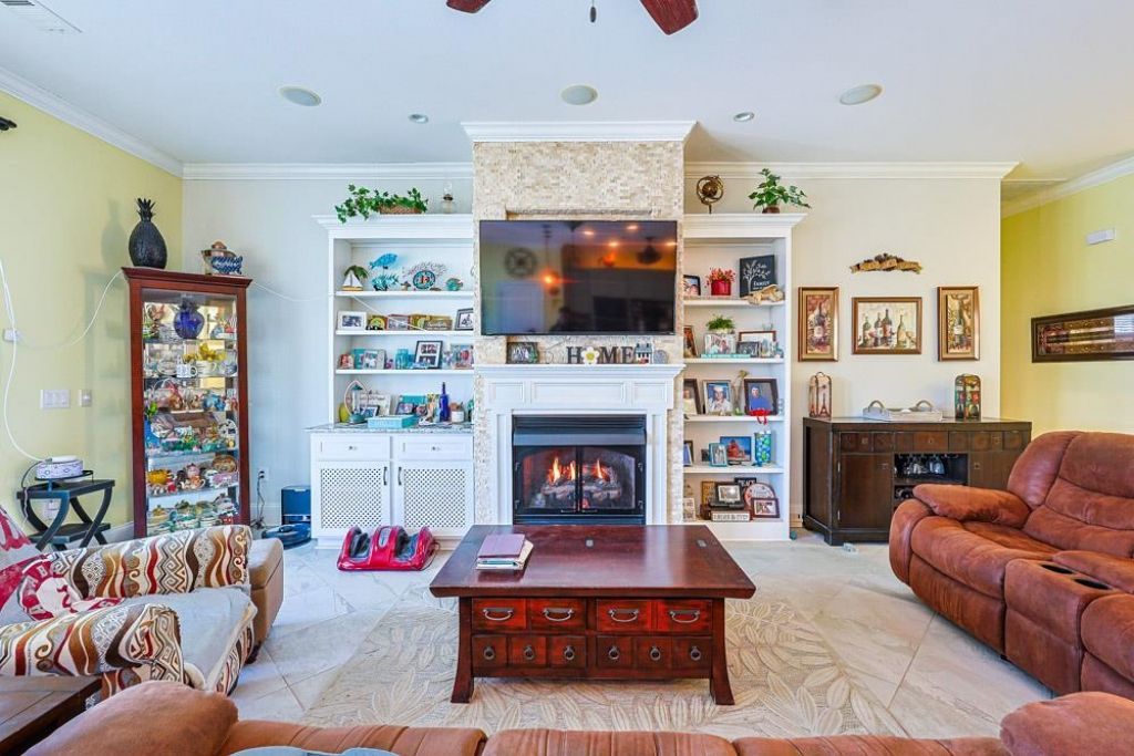 232 Waterfall Circle Photo 9