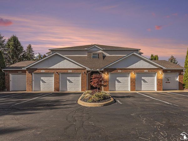 112 Cherrylane Drive, Milan, MI 48160